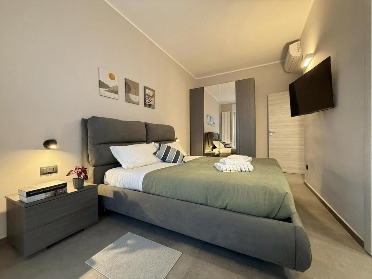 Apartment Wide & Bright 2 Bedroom Flat 50m From M4 Station Mailand