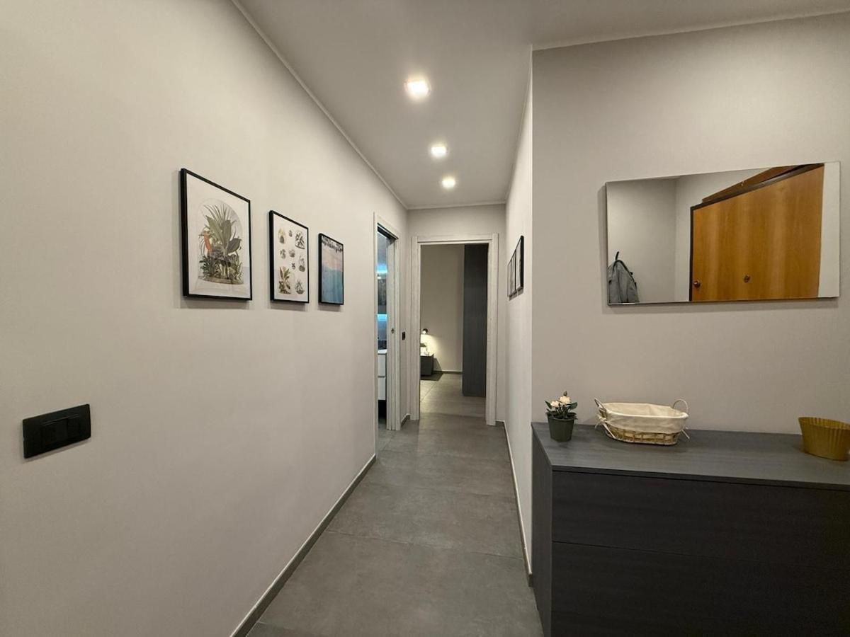 Apartment Wide & Bright 2 Bedroom Flat 50m From M4 Station *